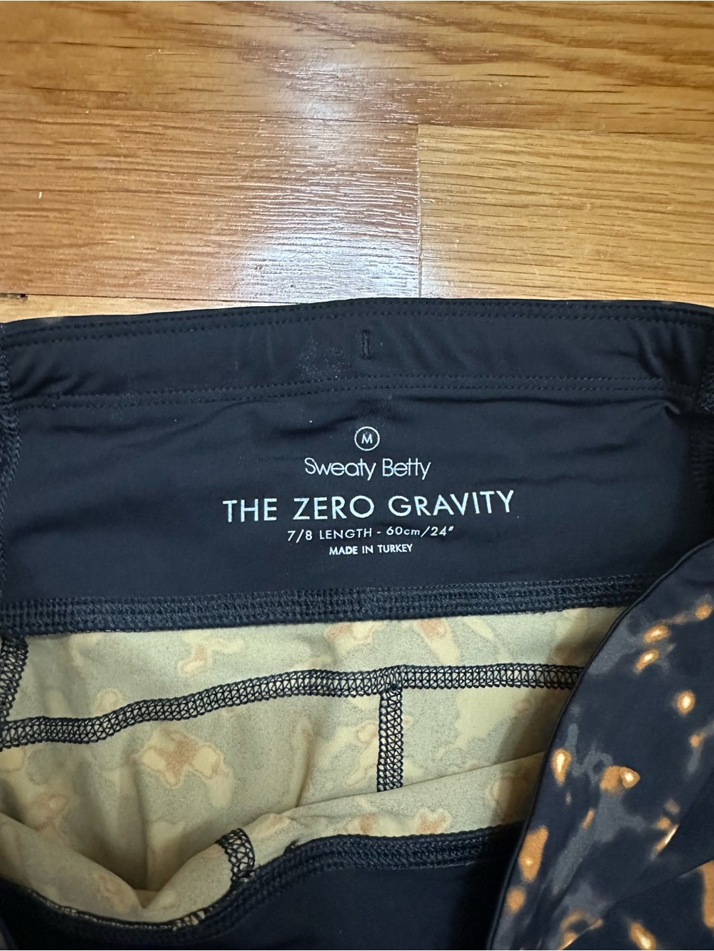 Sweaty Betty Zero Gravity Leggings Medium Excellent condition - Picture 2 of 7